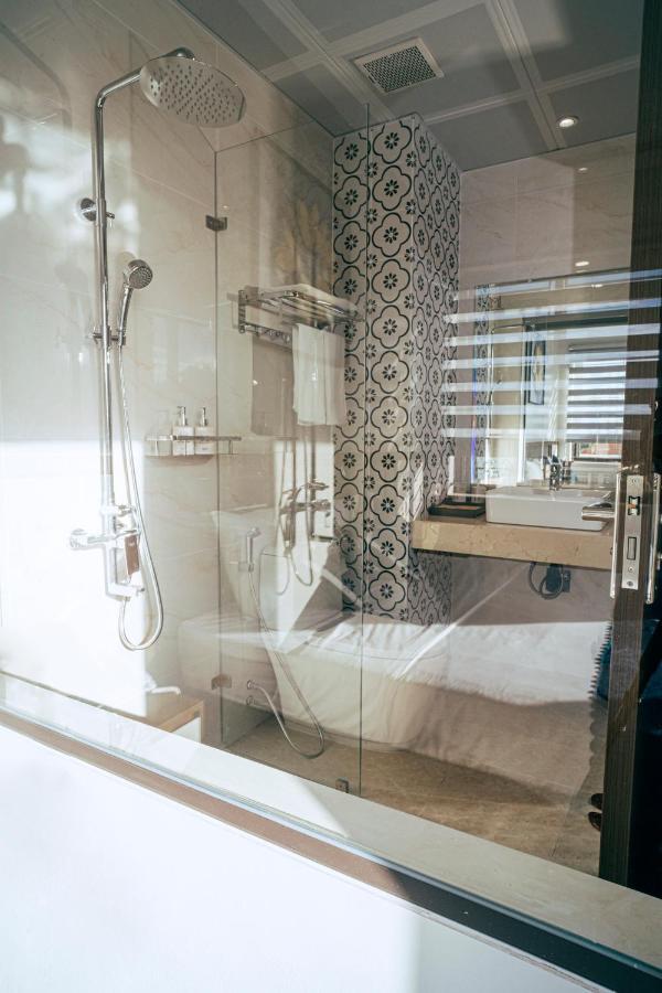 Milan Hotel נין בין מראה חיצוני תמונה